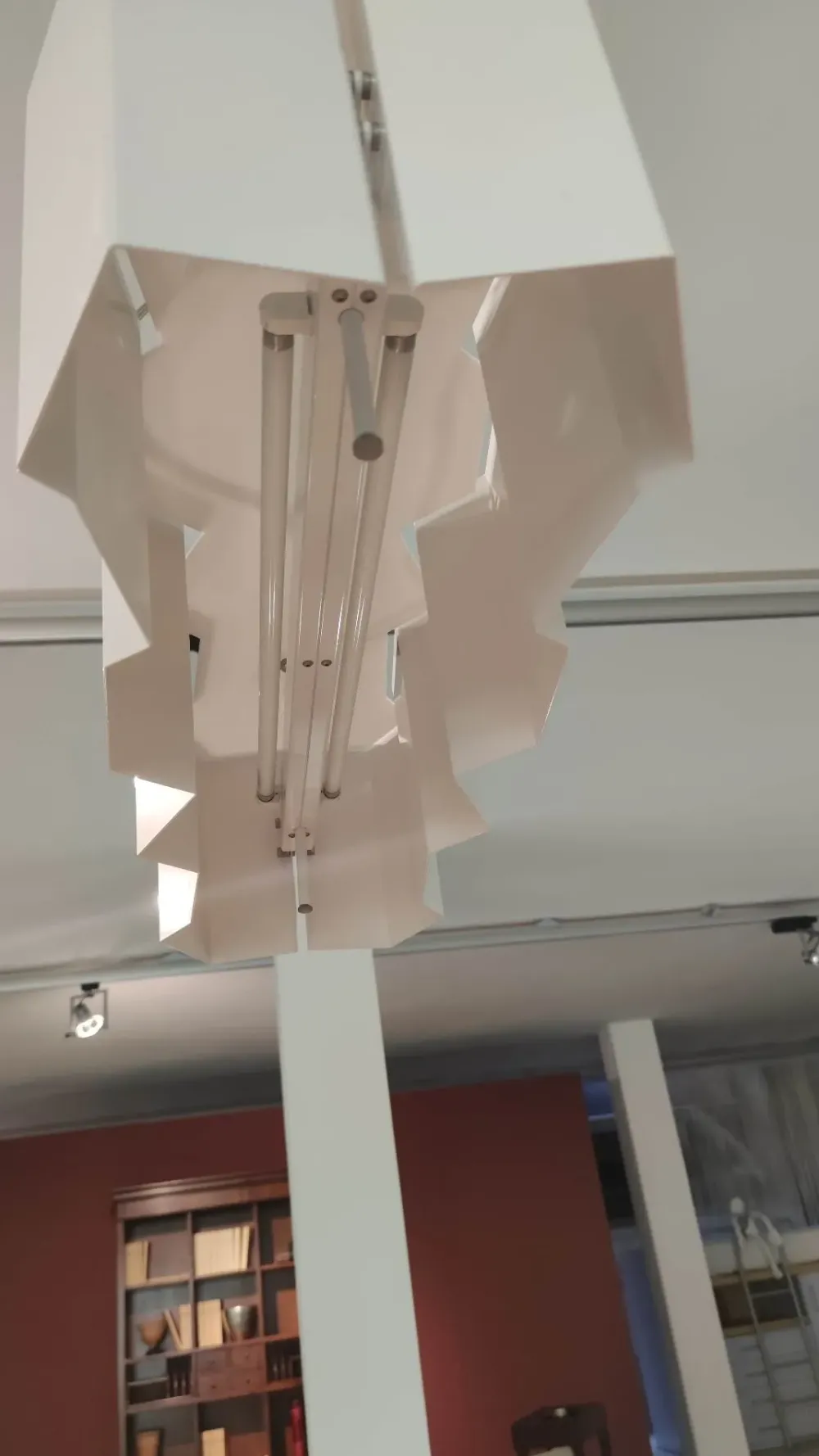 Pallucco Scopri la Lampada a Sospensione Fold di in Bianco con forte sconto!- Lampade A Sospensione