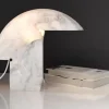 Scopri la Lampada da Tavolo Biagio a prezzo Outlet! Acquistala ora per aggiungere stile al tuo arredamento!^Flos Sale