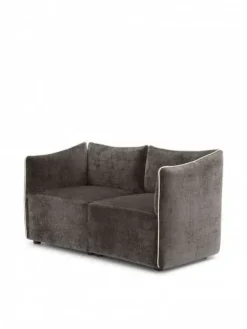 Clearance Scopri la Poltroncina Kubik Mottes Selection, ora scontata! Un design moderno ed elegante, per completare il tuo arredamento. Poltrone