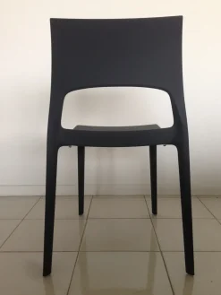 Bonaldo Scopri la sedia da cucina Idole con uno sconto del 30%!- Sedie