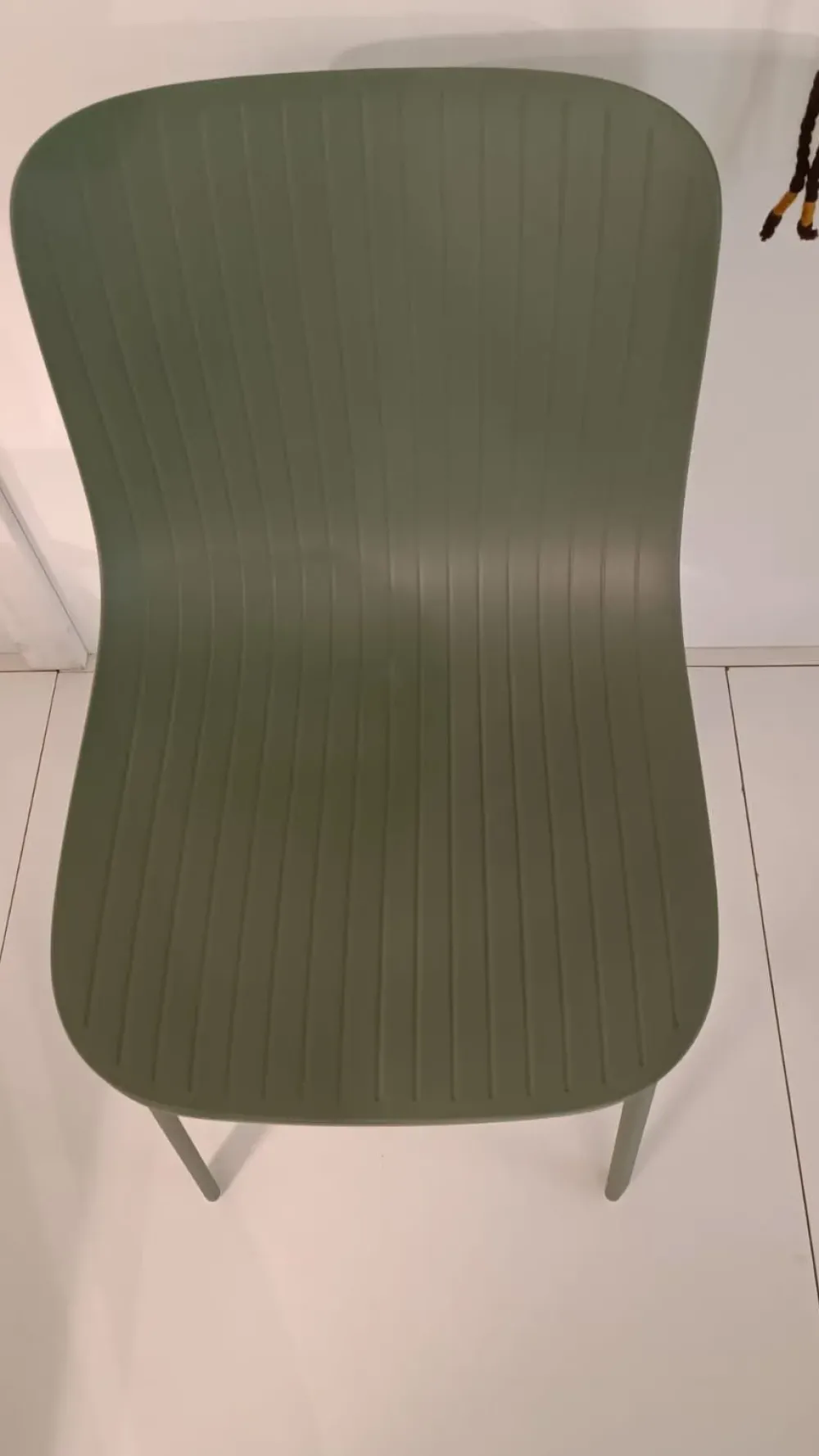 Segis Scopri la Sedia Dragonfly senza braccioli a prezzo scontato sull'eCommerce!- Sedie