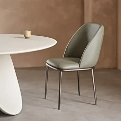 Scopri la sedia Mariel di : richiedi il prezzo! Design unico ed elegante. Sedie