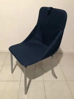 Scopri la sedia Open senza braccioli a un prezzo scontato! Ottieni comfort e stile senza compromessi. Sedie