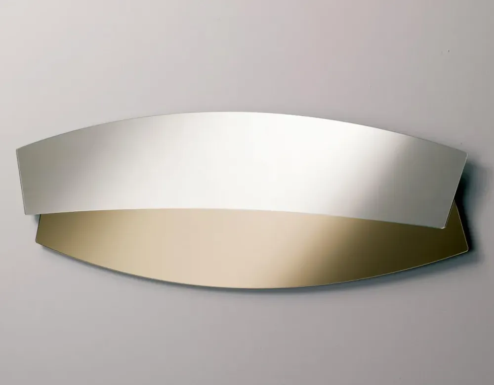 Hot Scopri la Specchiera Double di in offerta! Specchiere