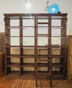 Sale Scopri Libreria Nuovi Mondi in noce riciclata a prezzo scontato! Librerie