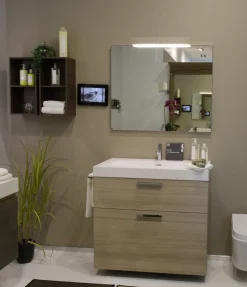 Best Scopri l'offerta Outlet sui mobili da bagno Aquo! Mobili Bagno Sospeso