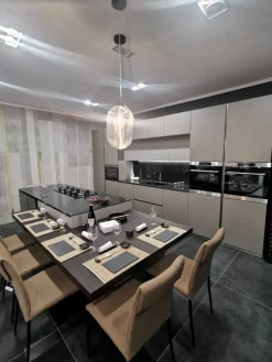 Armony Scopri l'offerta sulla cucina moderna Yota ad isola tortora!- Cucine Ad Isola|Cucine Moderne