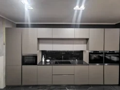 Armony Scopri l'offerta sulla cucina moderna Yota ad isola tortora!- Cucine Ad Isola|Cucine Moderne