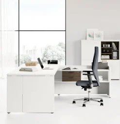 Clearance Scrivania direzionale Direzionale delta e poltrona in legno in Offerta Outlet Arredo Ufficio