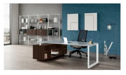 Sale Scrivania direzionale in vetro Postazione ufficio completa stratos plus a prezzi convenienti Arredo Ufficio