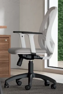 Scrivania direzionale modello Rhea direzionale con mobili e sedia in legno ad un prezzo davvero conveniente Arredo Ufficio