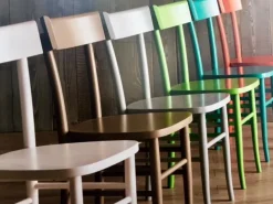 Outlet Sedia colorata scontata del 24% Sedie