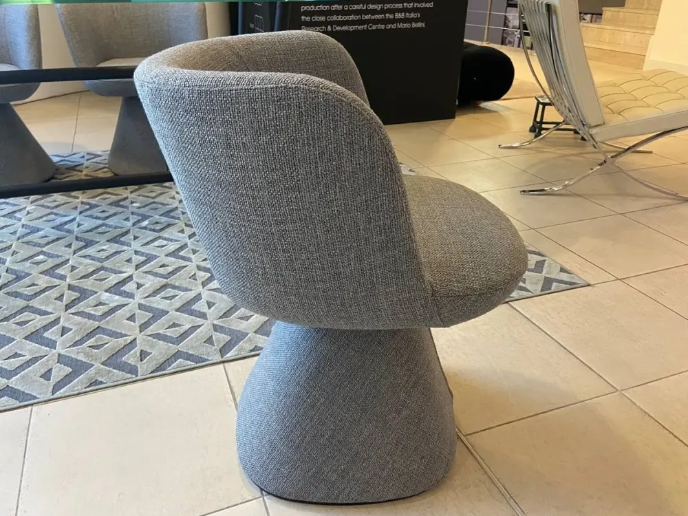 Sedia con braccioli modello Flair o' a prezzo riservato^B&B Italia