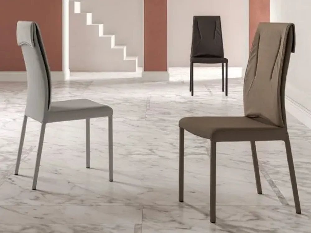 Sedia con schienale alto Luxy a prezzo Outlet^Ozzio Clearance