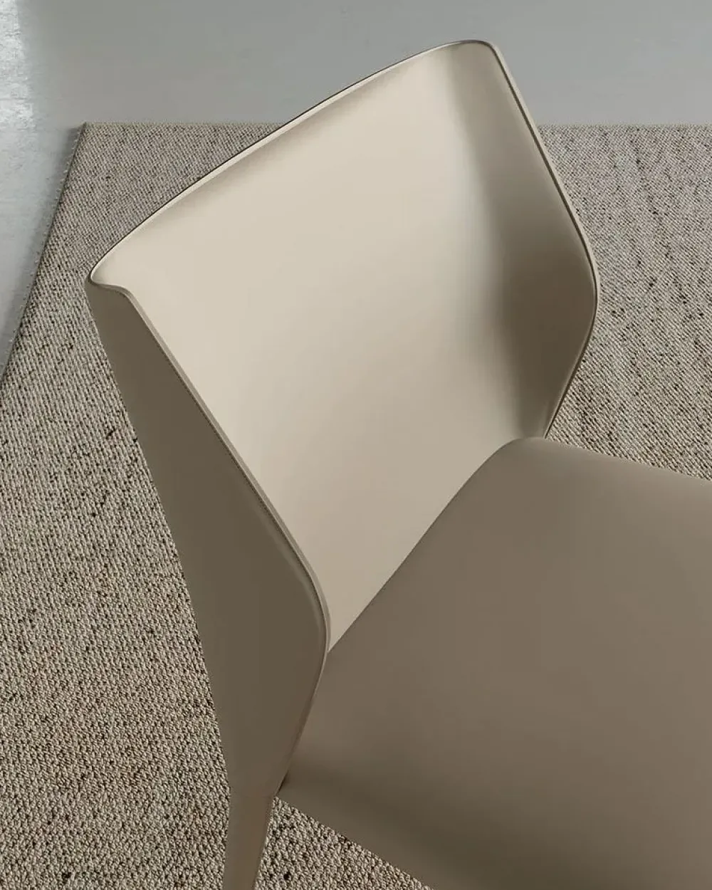 Outlet Sedia con schienale medio Tailor * di a prezzo Outlet Sedie