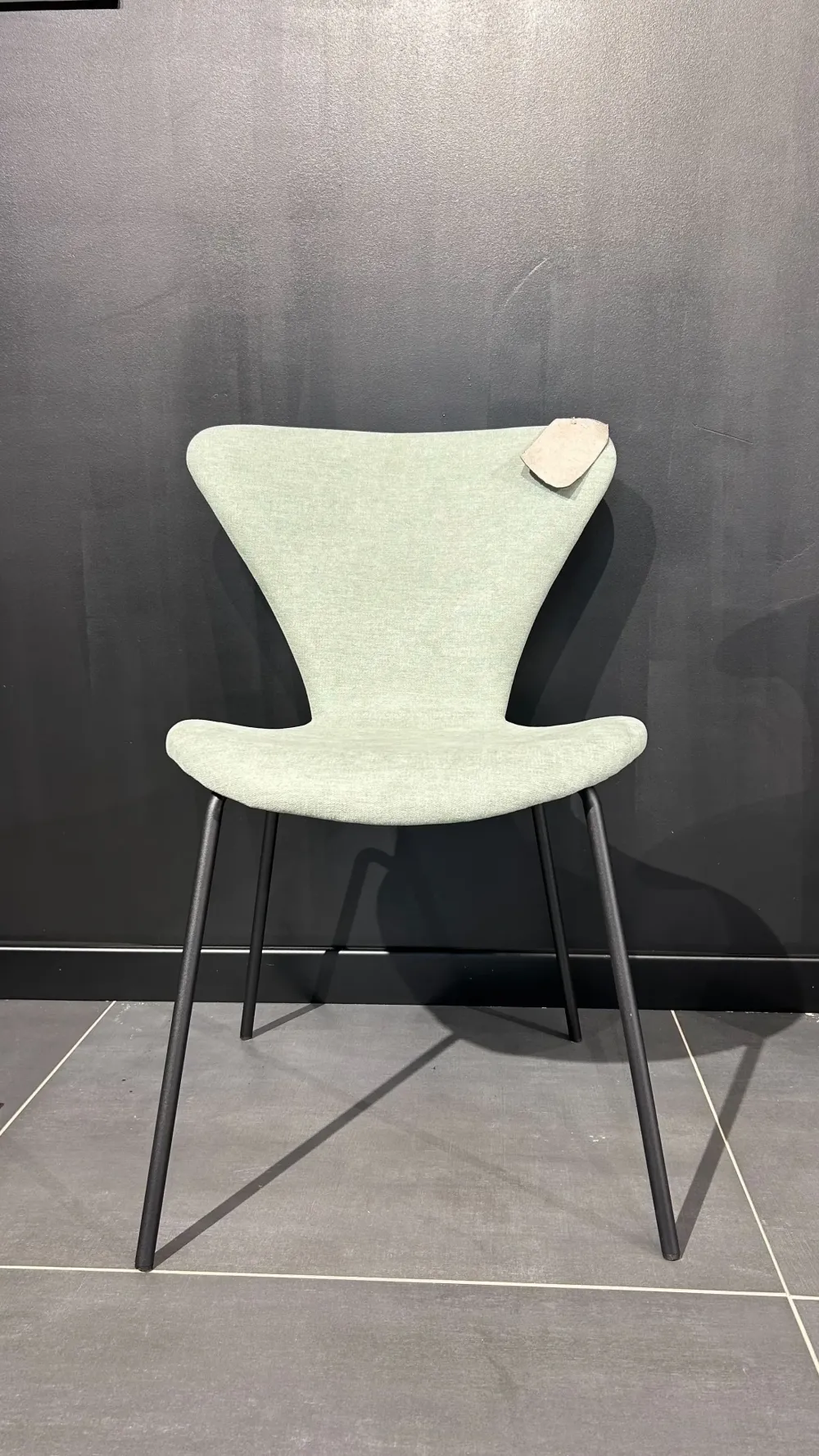 Stones Sedia con schienale medio Fanny di a prezzo scontato- Sedie