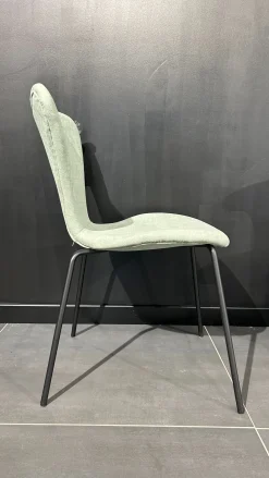 Stones Sedia con schienale medio Fanny di a prezzo scontato- Sedie