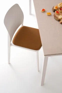 Sedia con schienale medio Tipa imbottita di in Offerta Outlet^Pointhouse Outlet