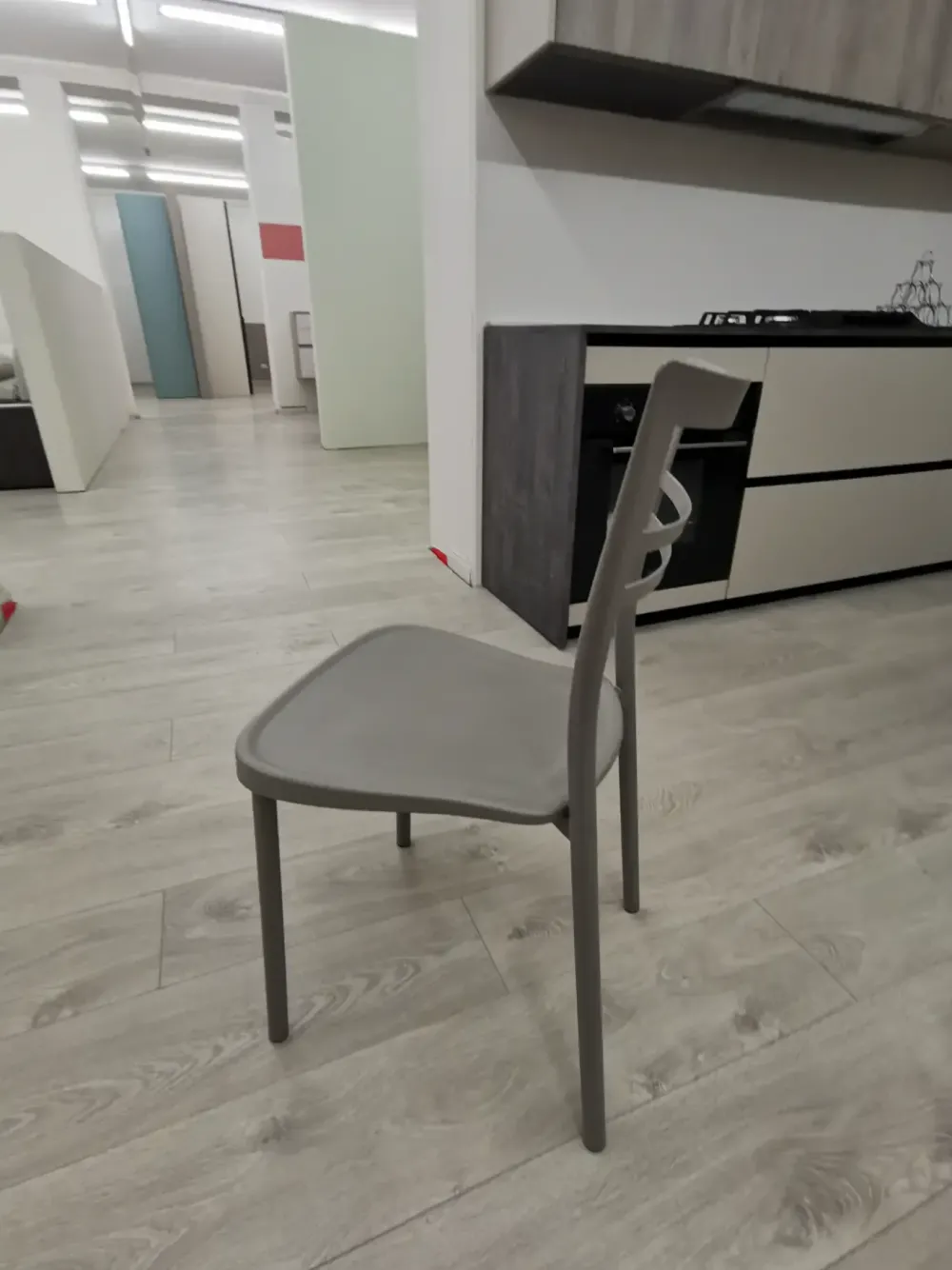 Sedia da cucina realizzata in plastica N?4 sedie mod. go di^Connubia