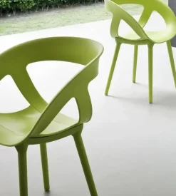 Sedia da soggiorno realizzata in plastica Moema bp di^Gaber