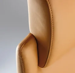 Compir Sedia direzionale Status presidenziale in ecopelle in Offerta Outlet- Arredo Ufficio