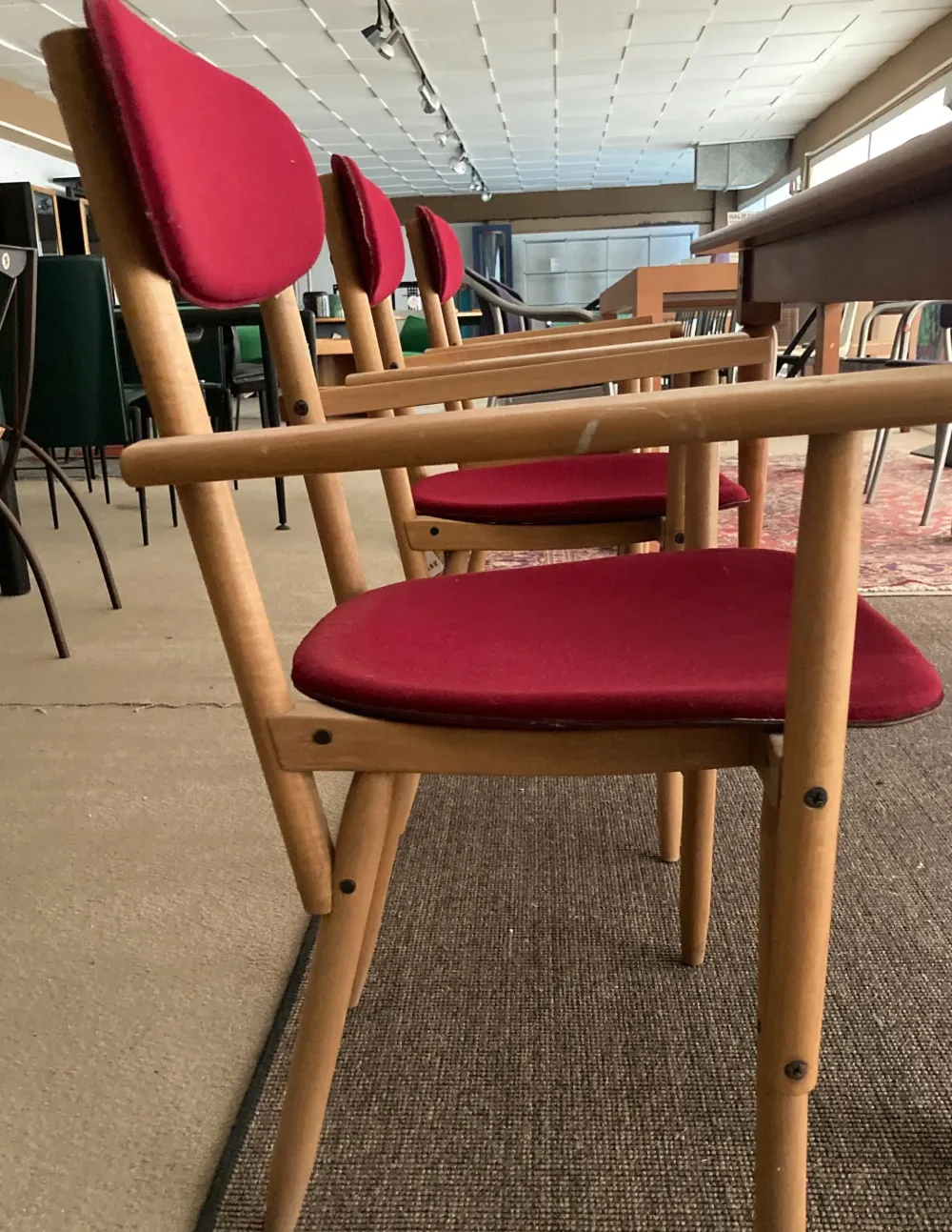 Sedia in legno con braccioli Legno in Offerta Outlet Sedie