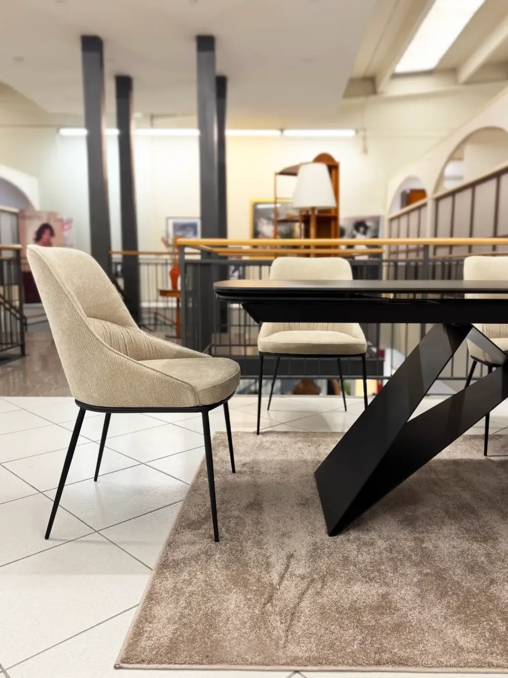 Sedia in metallo poltroncina Ginevra in Offerta Outlet Sedie