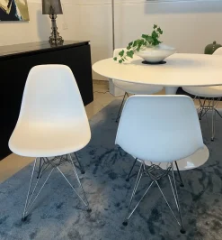 Sedia in plastica senza braccioli Bauhaus in offerta^Esprit Nouveau Sale