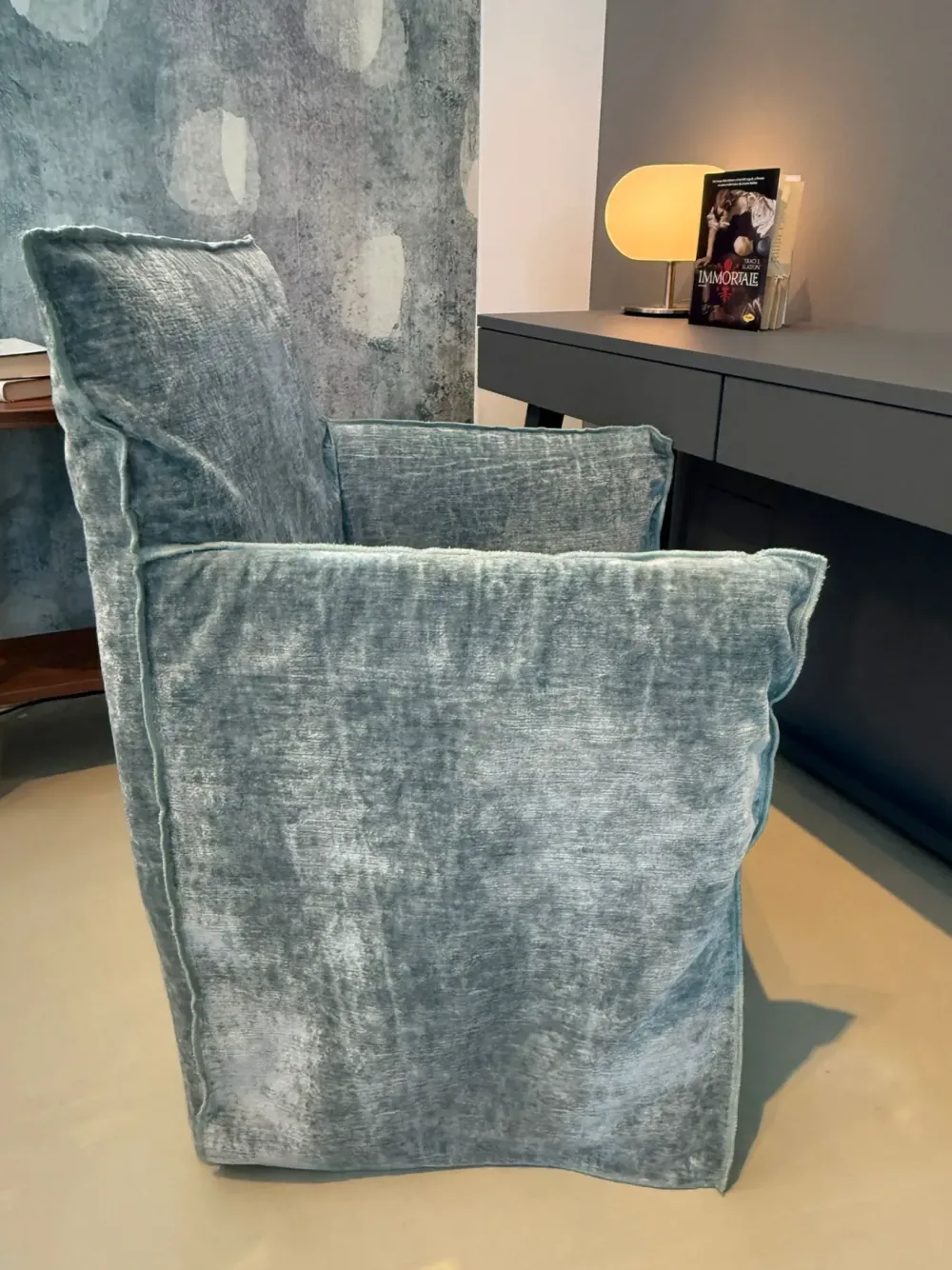 Sedia in tessuto con braccioli sedia con braccioli ghost 25 in Offerta Outlet^Gervasoni New