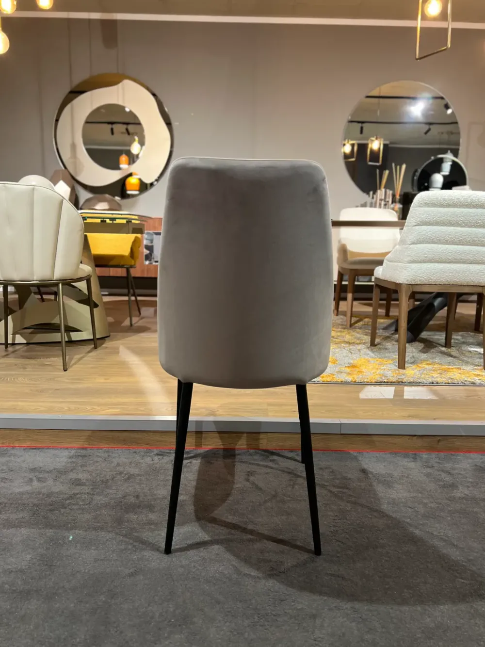 Sale Sedia in tessuto con schienale alto Branch scontata Sedie