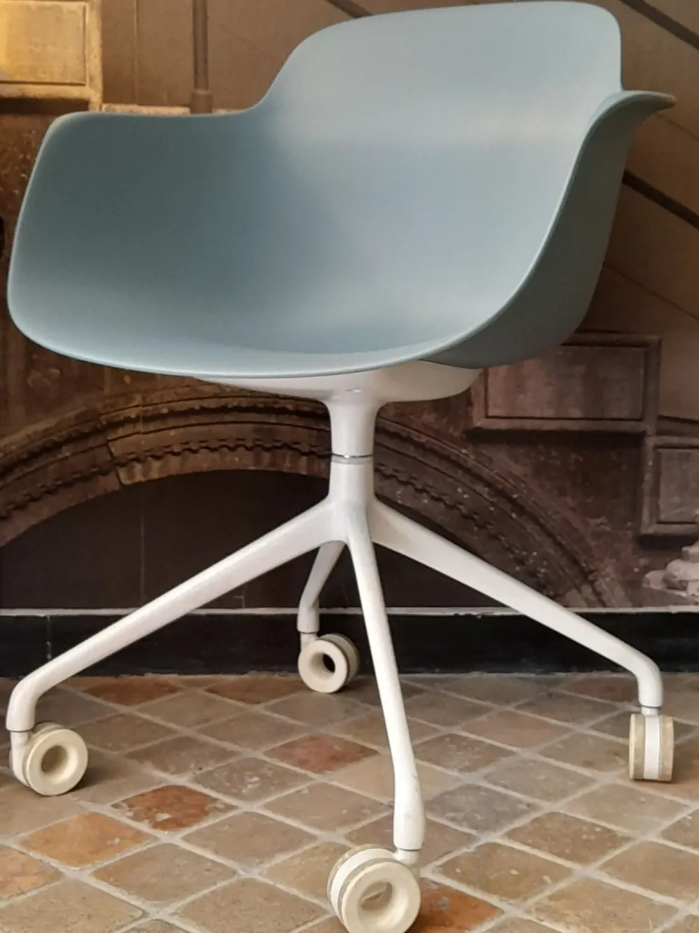 SEDIA Sicla girevole con ruote PREZZI OUTLET^Infiniti