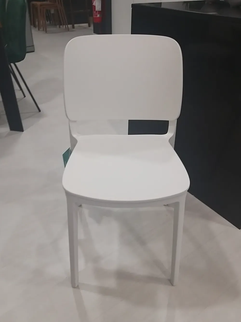 Sedia Keai da cucina realizzata in plastica scontata del 13%^Ingenia Sale