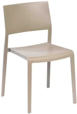 Sedia modello Lillibet di : richiedi il prezzo riservato Sedie