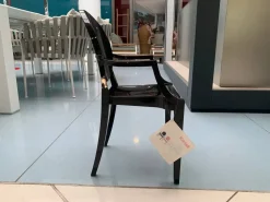 Sedia modello Lou lou ghost con braccioli di Sedie