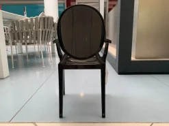 Sedia modello Lou lou ghost con braccioli di Sedie