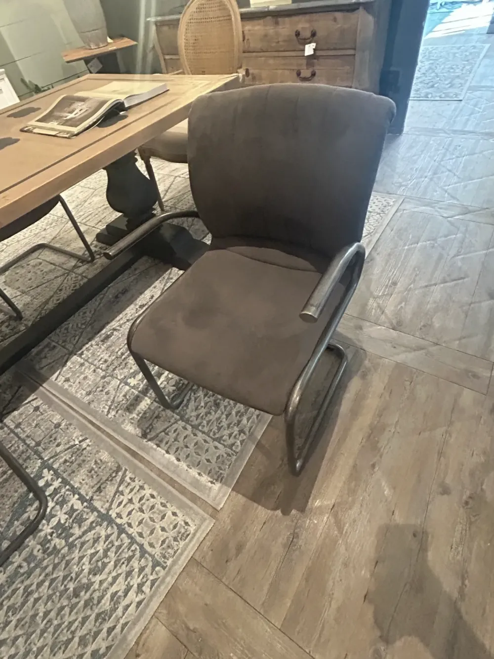 Sedia modello Poltrona da soggiorno di -51%^Dialma Brown Clearance