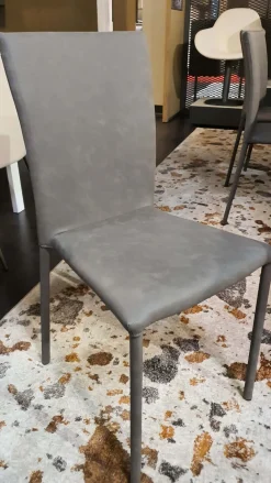 Sedia modello Premiere nabuk  da soggiorno di -69% Sedie