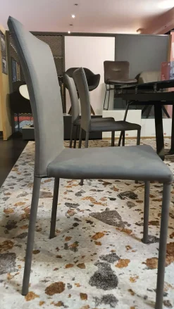 Sedia modello Premiere nabuk  da soggiorno di -69% Sedie