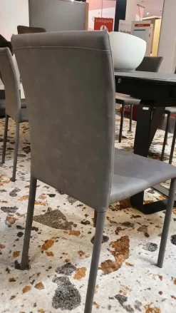 Sedia modello Premiere nabuk  da soggiorno di -69% Sedie