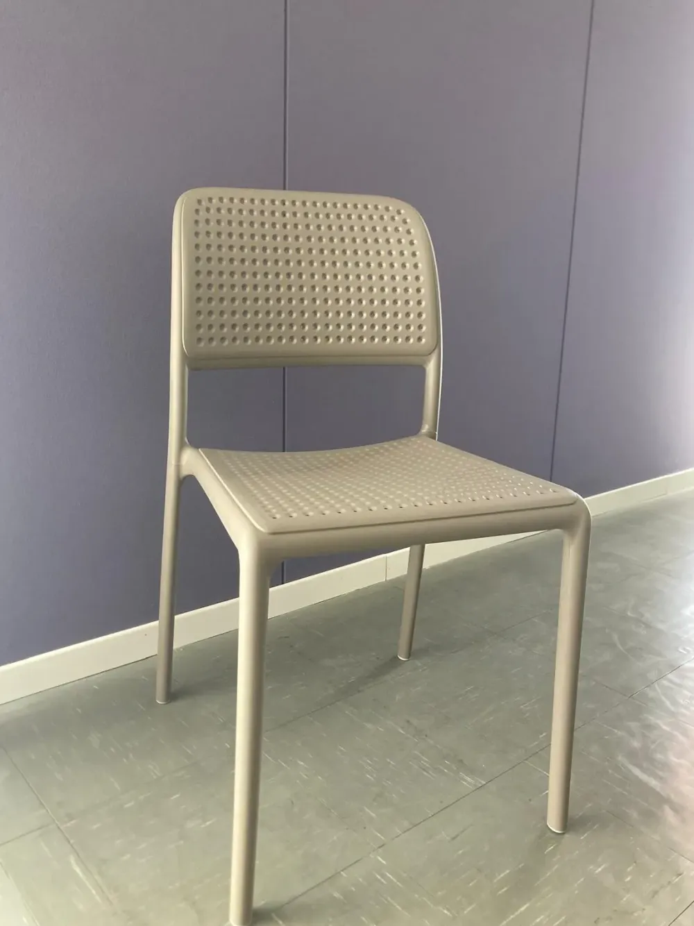 Sedia modello Sedia bora a marchio scontata del 37% Sedie