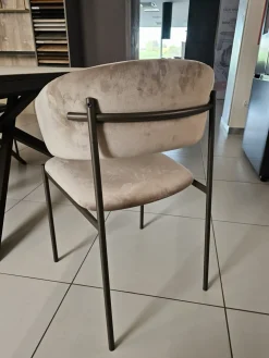 Sedia modello Sedia ego br con bracciolo  di : richiedi ora il prezzo^Ozzio Online