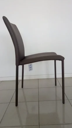 Outlet Sedia modello Simba a marchio scontata del 51% Sedie