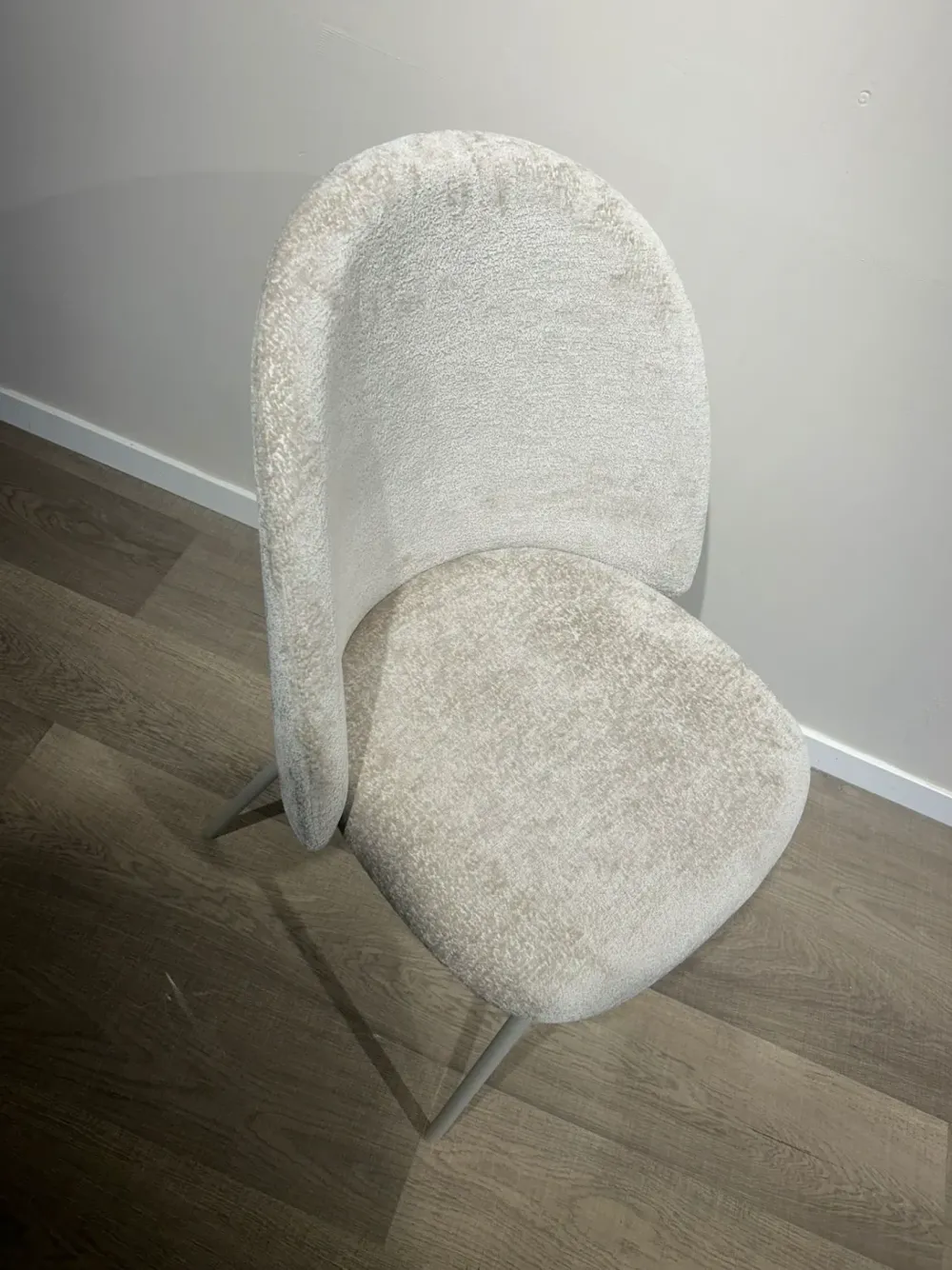 Best Sedia modello Tuka mid con schienale alto di Sedie