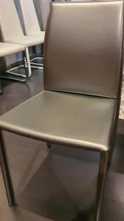 Sedia Noemi di in OFFERTA OUTLET -77%^Ozzio New