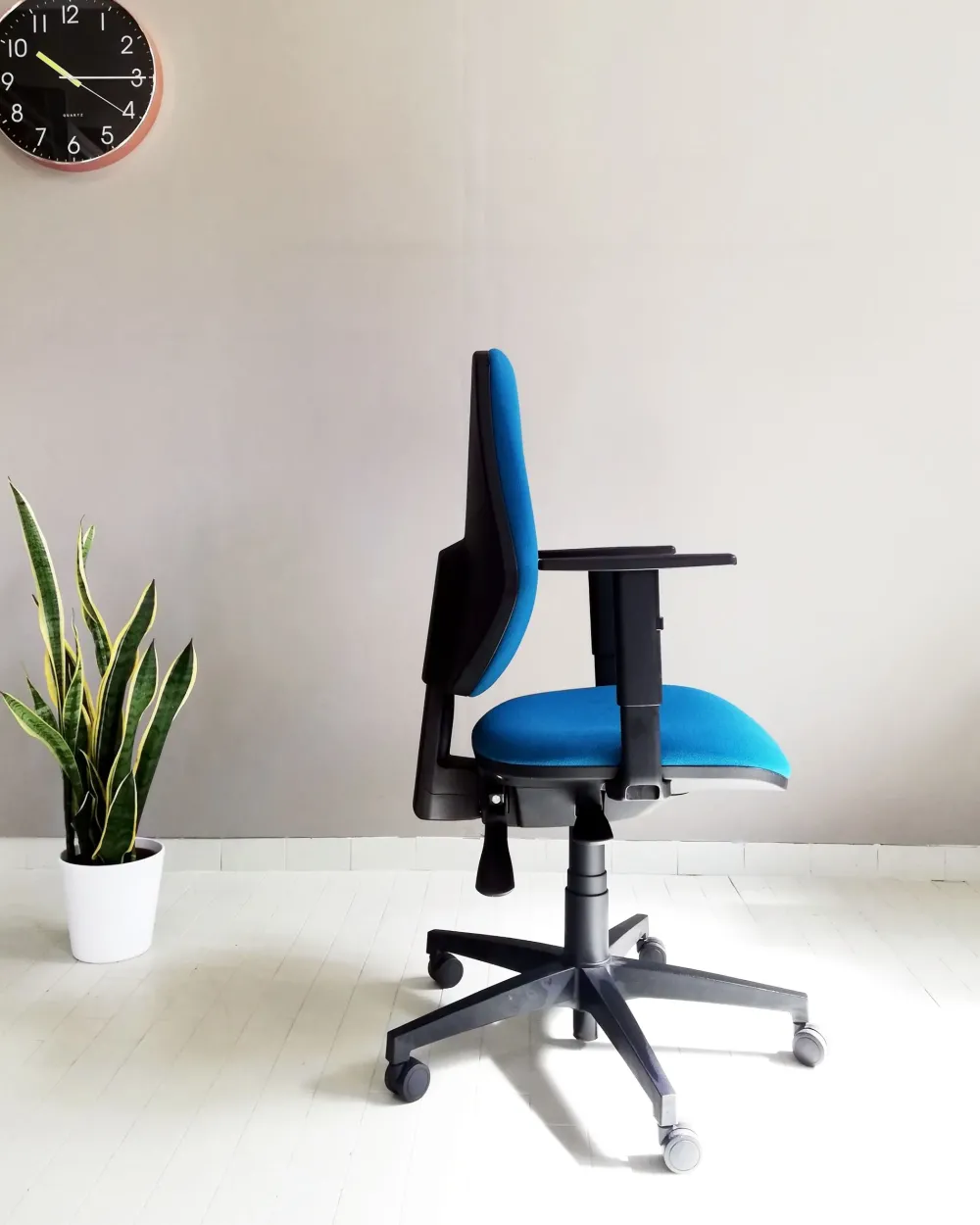 New Sedia operativa in altro Cast operativa imbottita a marchio a prezzi convenienti Arredo Ufficio