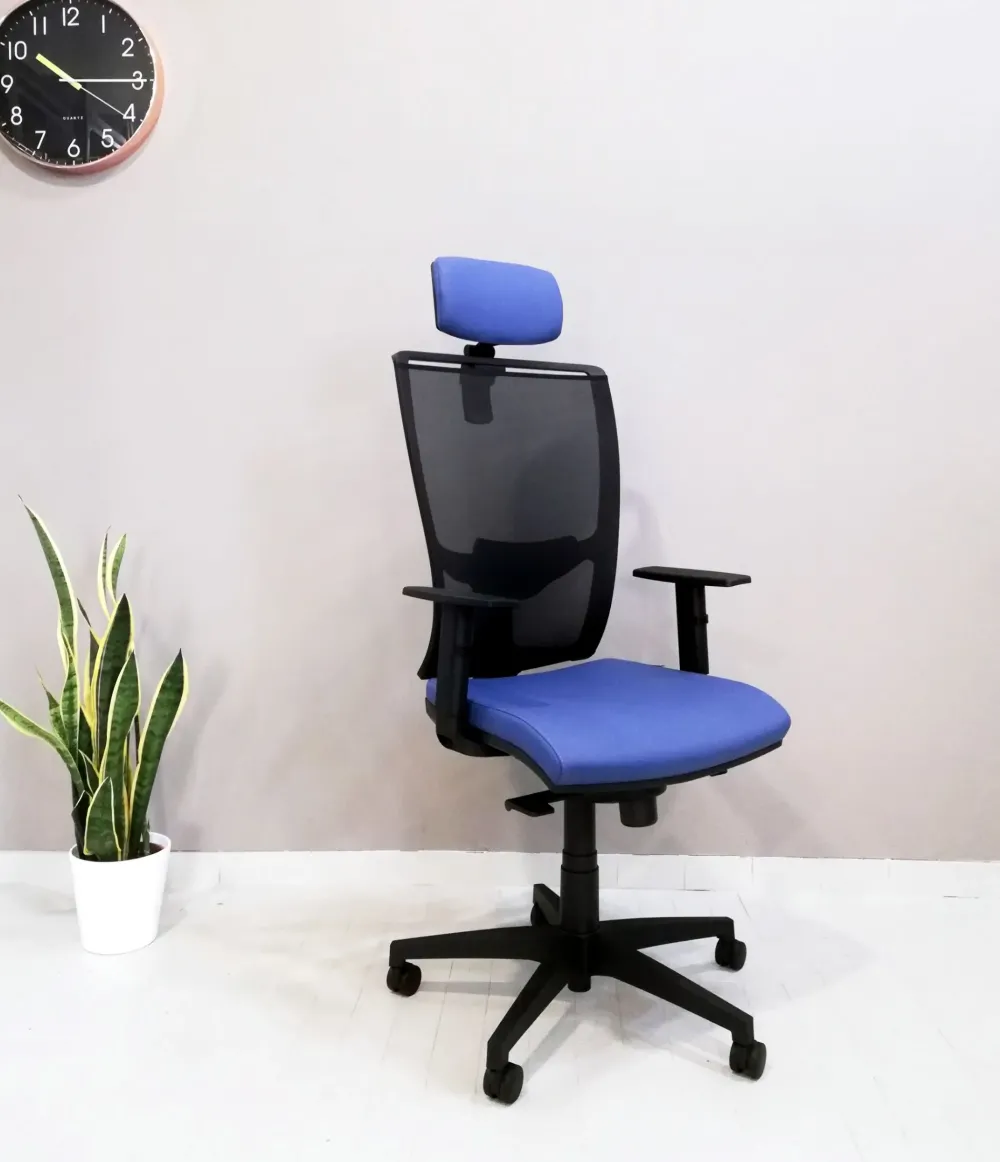 Clearance Sedia operativa in ecopelle Ciak rete con poggiatesta con forte sconto Arredo Ufficio