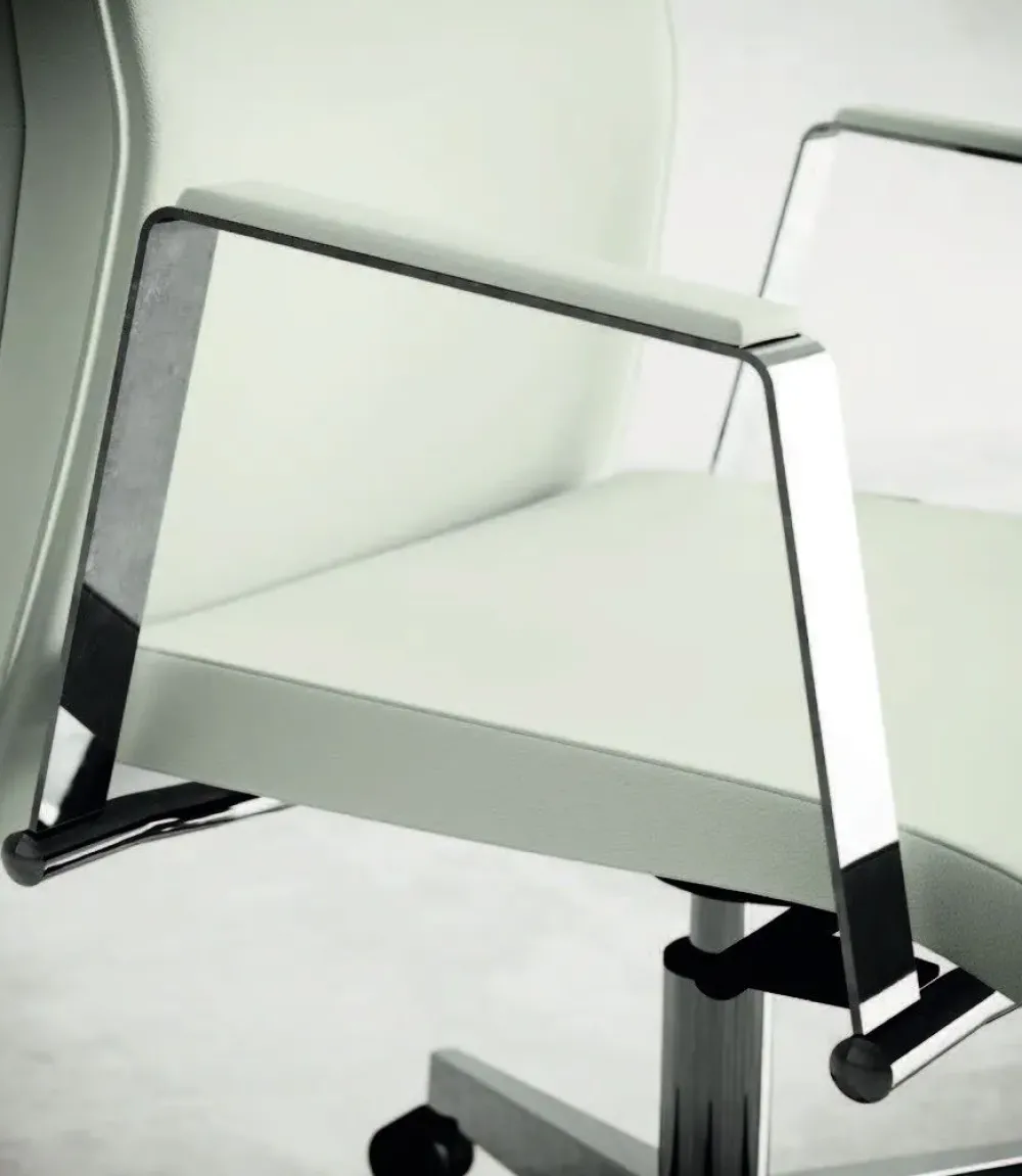 Sedia operativa in ecopelle Athena direzionale + 2 sedie slitta con forte sconto^Las Mobili Outlet