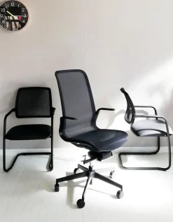 Las Mobili Sedia operativa modello Direzionale trama + 2 sedie slitta in OFFERTA OUTLET- Arredo Ufficio