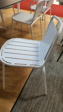 Sedia per l'esterno Easy a marchio a prezzi convenienti^Connubia Best