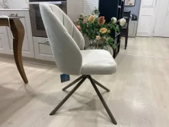 Sedia poltroncina Flower di a prezzo scontato^Abitare Interior Outlet